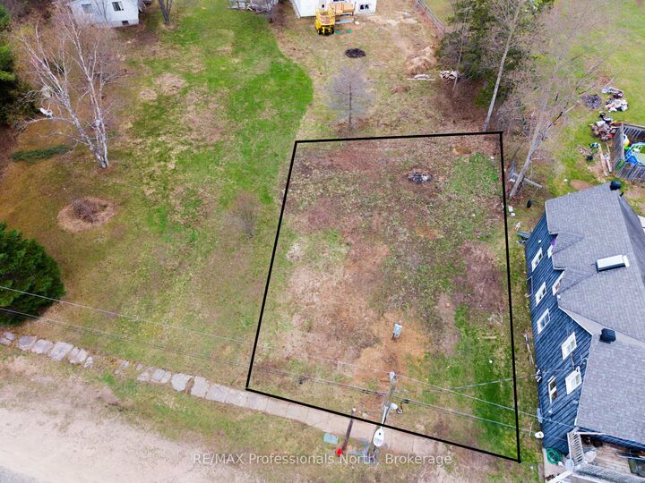 0 Vacant Lot McCrandle Street W — photo 1