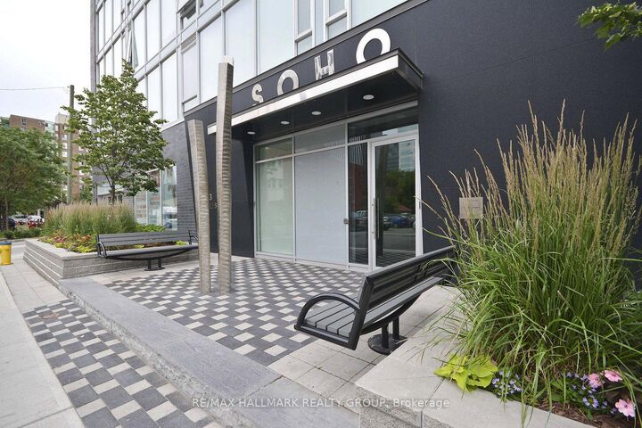 Property Photo: 300 Lisgar Street 1203 ON K2P 0E2