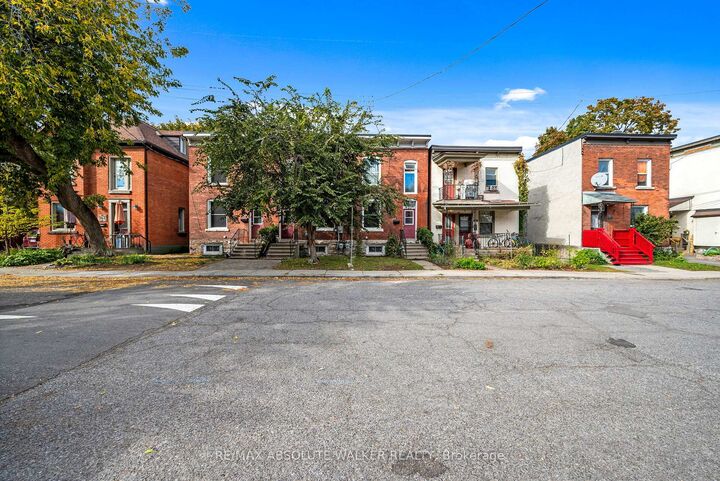 Property Photo:  141 Primrose Avenue  ON K1R 6M4 
