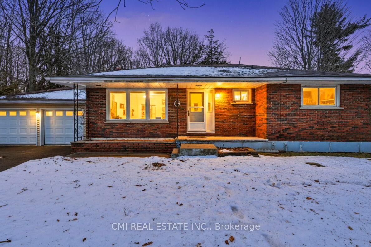 Property Photo:  606 Glen Miller Road  ON K8V 5P8 