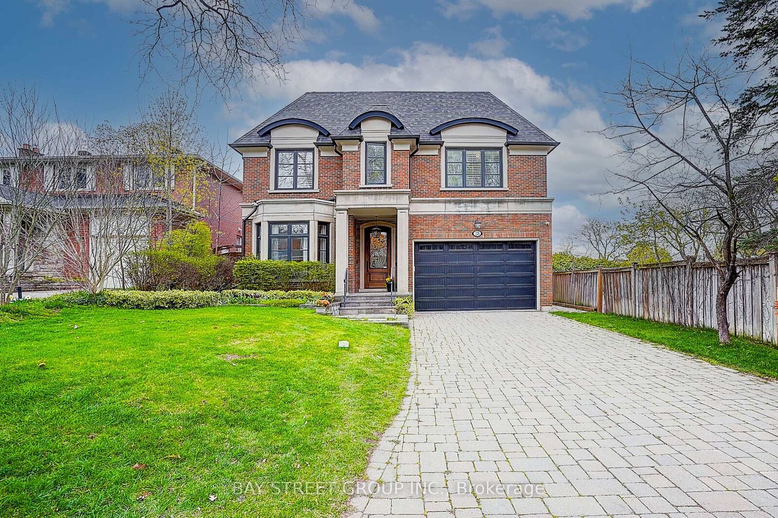 Property Photo:  28 Carnwath Crescent  ON M2P 1J5 