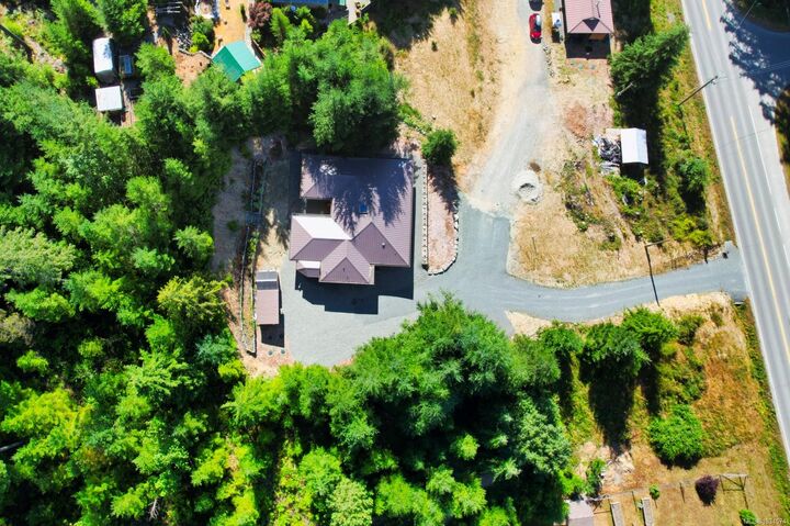 Property Photo: 9871 Youbou Rd BC V0R 3E1