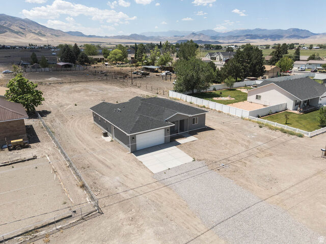Property Photo: 51 W 500 S UT 84754