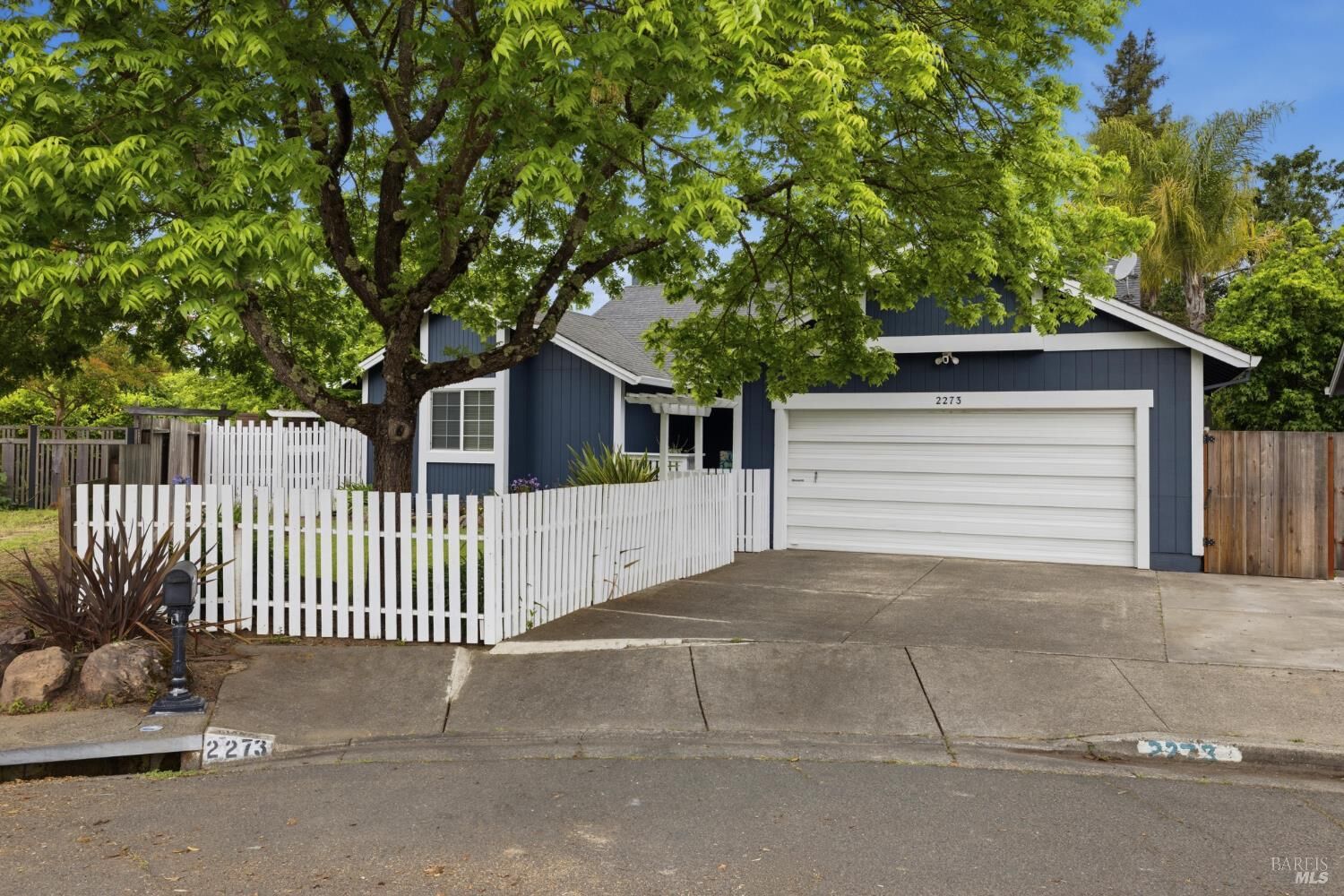 Property Photo:  2273 White Chapel Court  CA 95401 