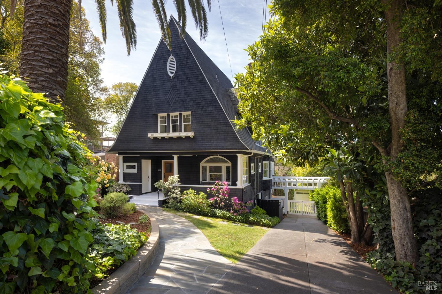Property Photo: 525 527 Belle Avenue CA 94901
