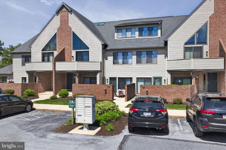 Property Photo:  204 Cherrington Drive  PA 17110 