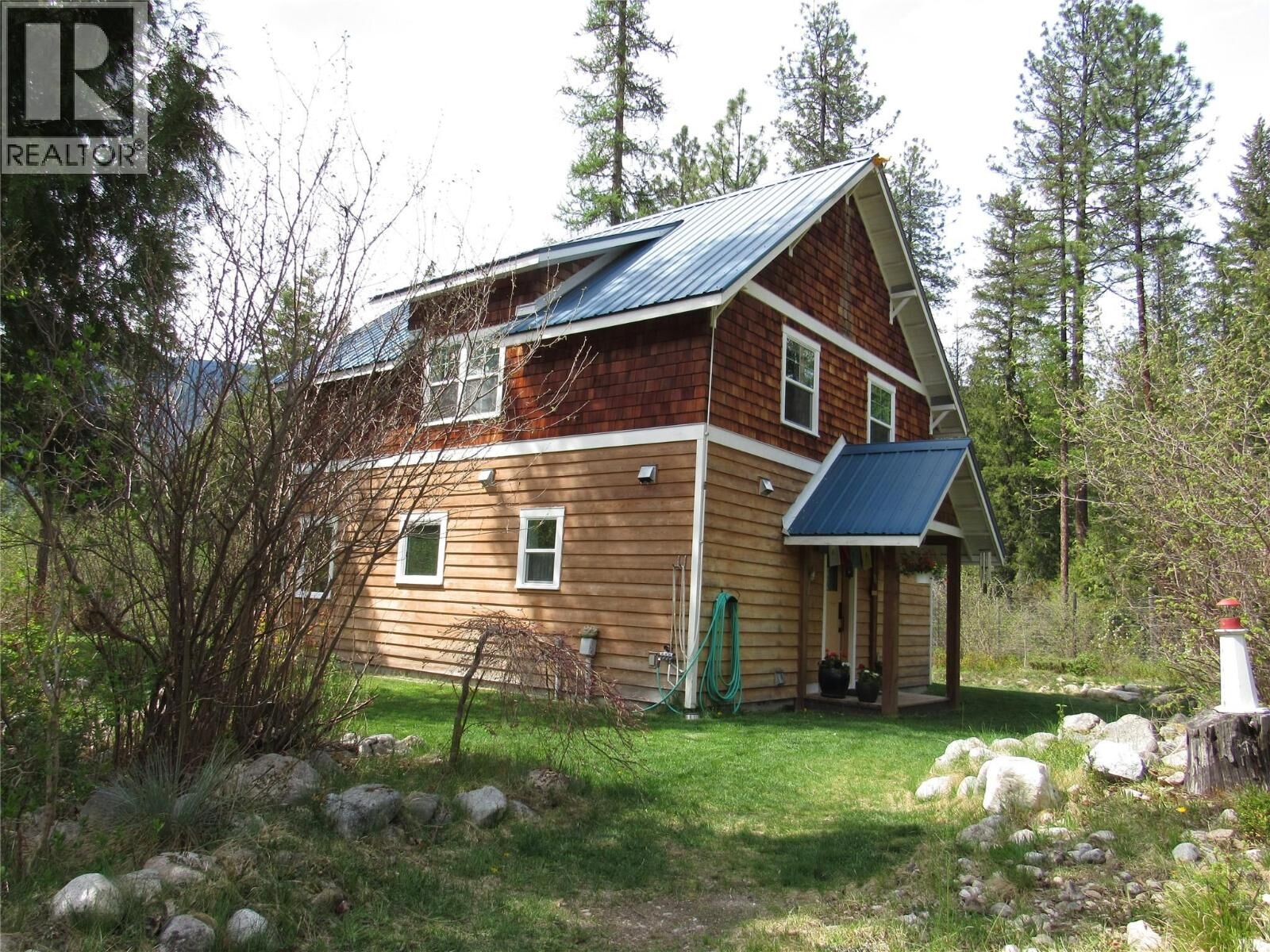 Property Photo:  5538 Ducksway Road  BC V0G 2J0 