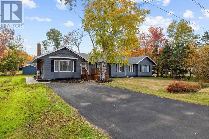 Property Photo:  24 Oak Drive  PE C1A 6T5 
