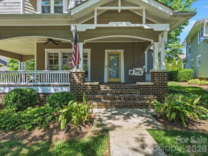 Property Photo:  2204 Winthrop Avenue  NC 28203 