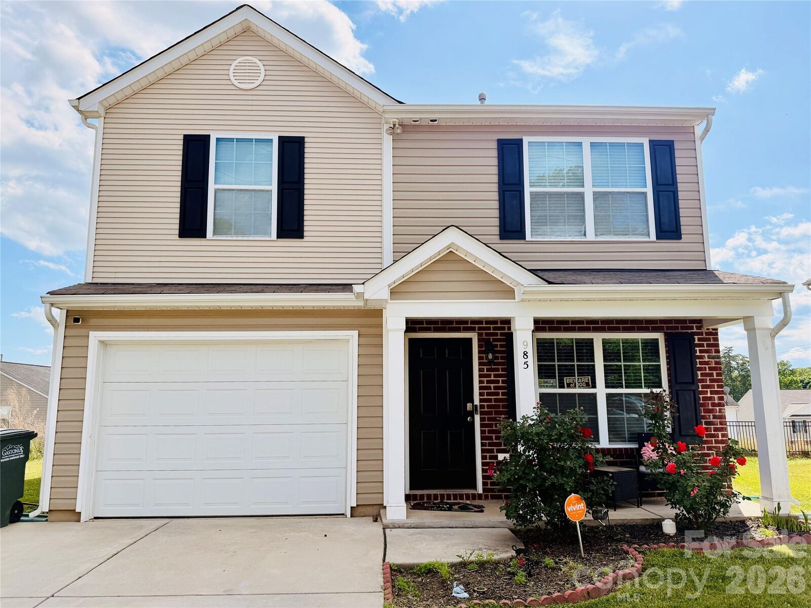 Property Photo:  985 Sundance Drive  NC 28054 