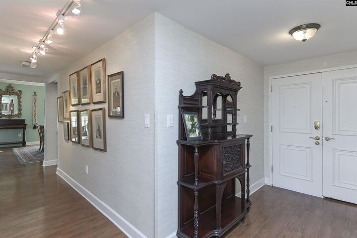 Property Photo:  1829 Senate 3B  SC 29201 
