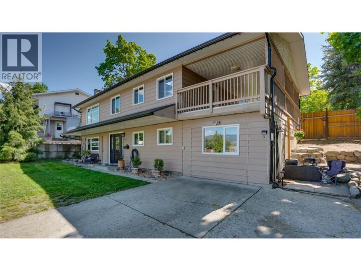 Property Photo:  2106 39 Street  BC V1T 6W4 