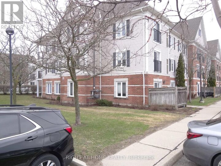 Property Photo:  102 Aspen Springs Drive 106  ON L1C 5N6 