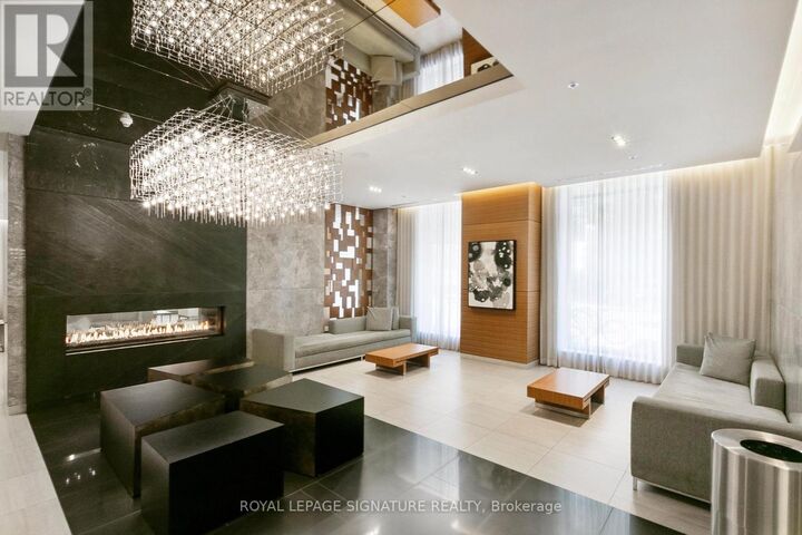 Property Photo:  88 Scott Street 1312  ON M5E 0A9 