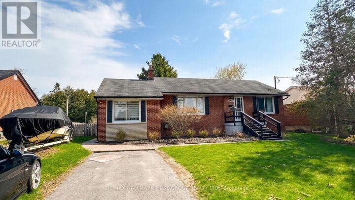 Property Photo:  1431 Nash Road  ON L1E 2J9 