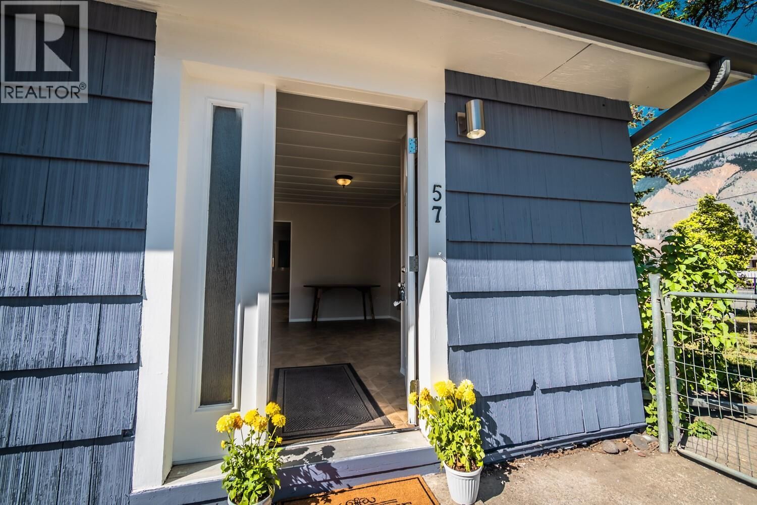 Property Photo: 57 12th Avenue BC V0K 1V0
