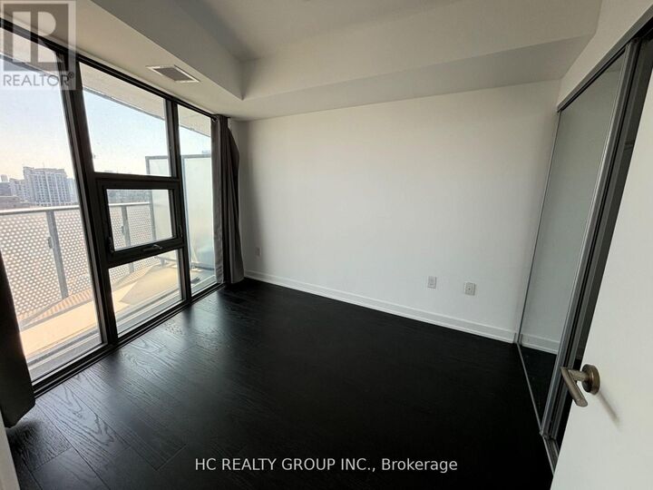 Property Photo:  11 Wellesley Street West 4204  ON M4Y 0G4 