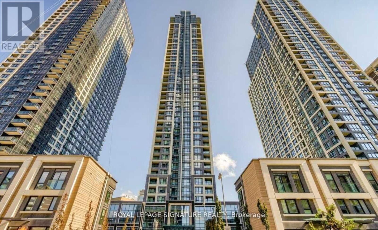 Property Photo:  7 Mabelle Avenue 3608  ON M9A 0C9 