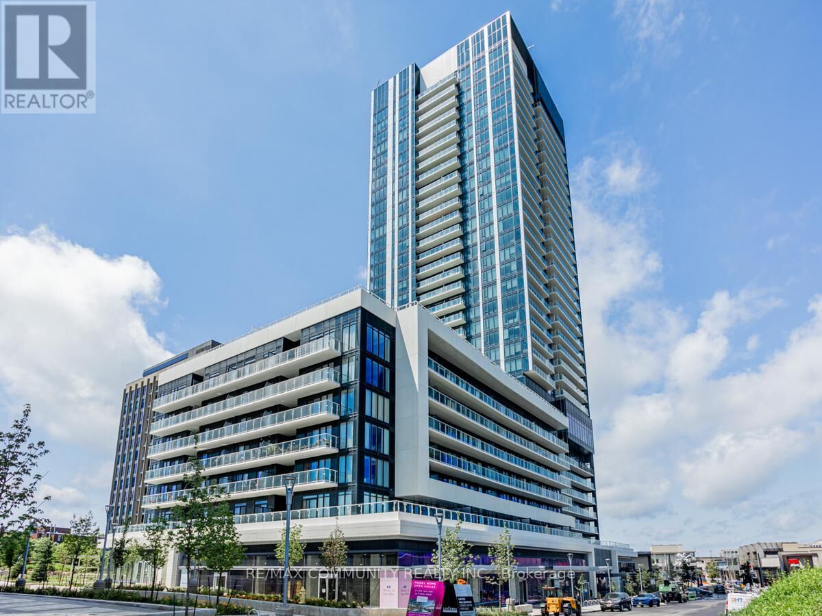 Property Photo:  50 O'Neill Road West 3210  ON M3C 0R1 