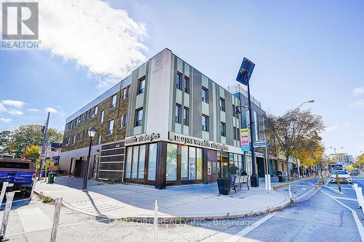 Property Photo:  240 Durie Street 204  ON M6S 3G1 