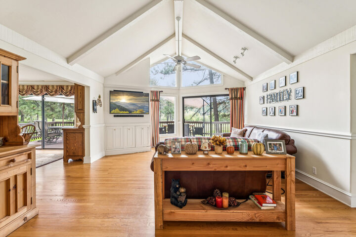 Property Photo:  653 Brentwood Drive  CA 92352 