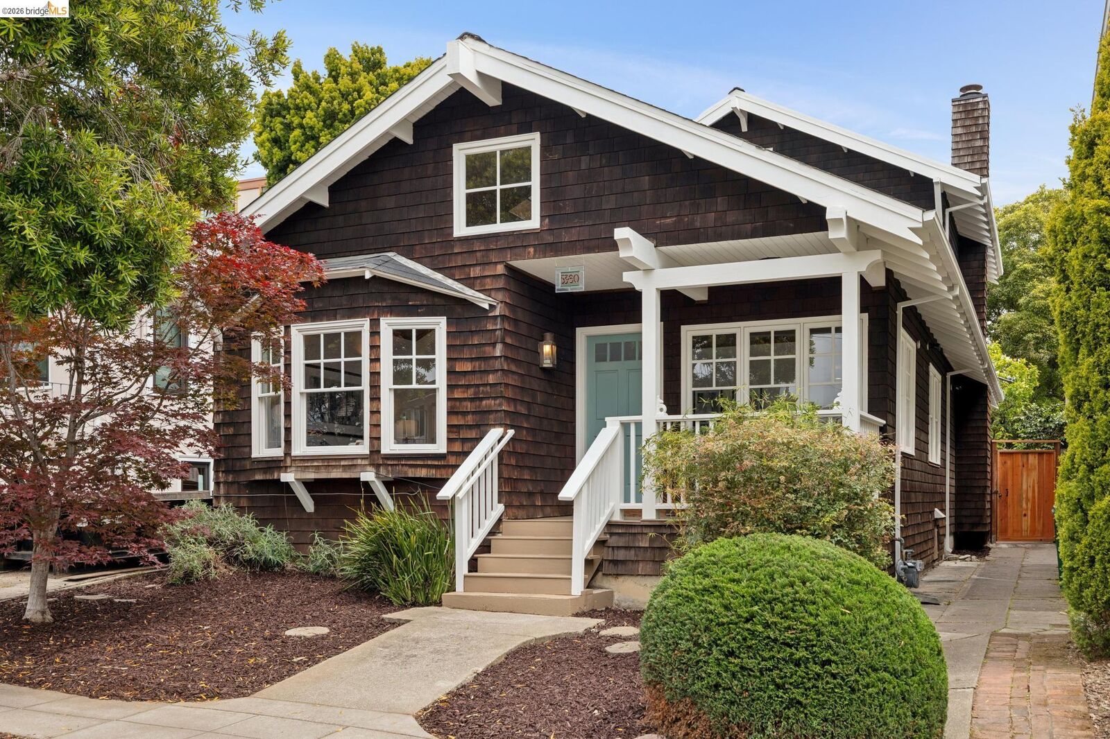 Property Photo:  5360 James Ave  CA 94618 