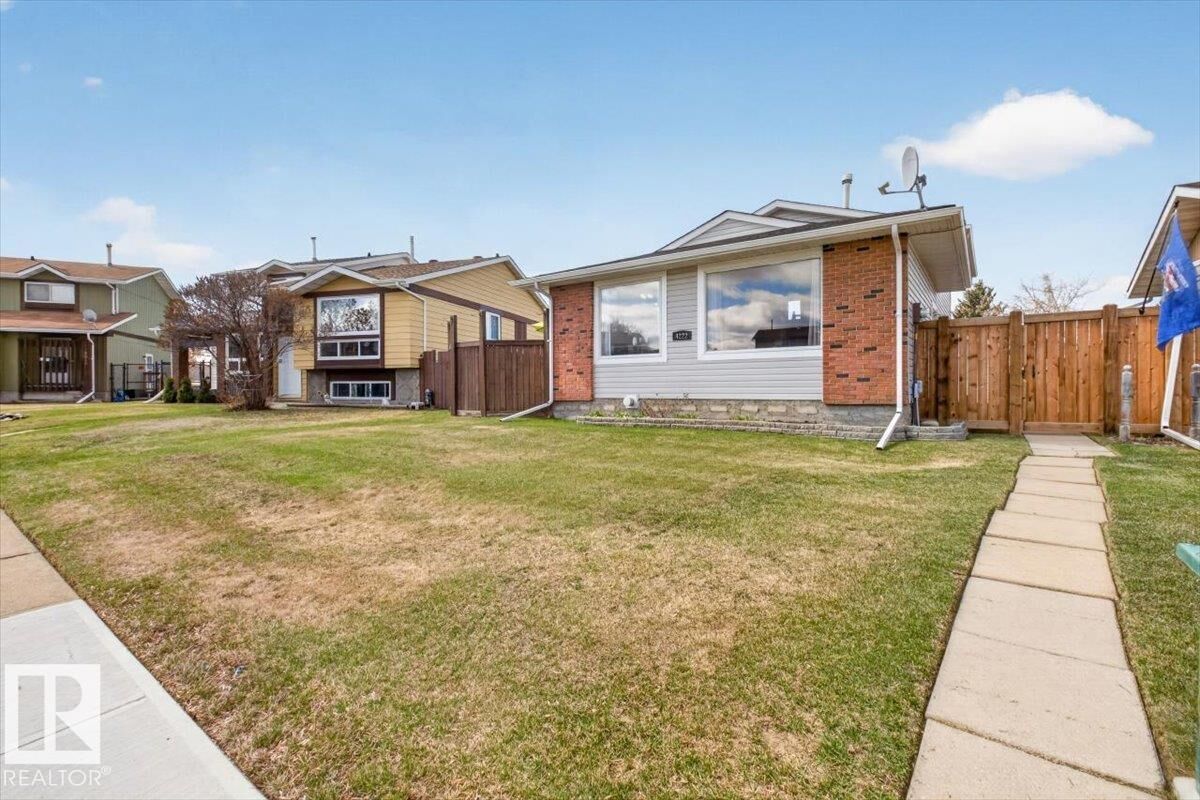 Property Photo:  4222 49 Street  AB T0A 1N0 