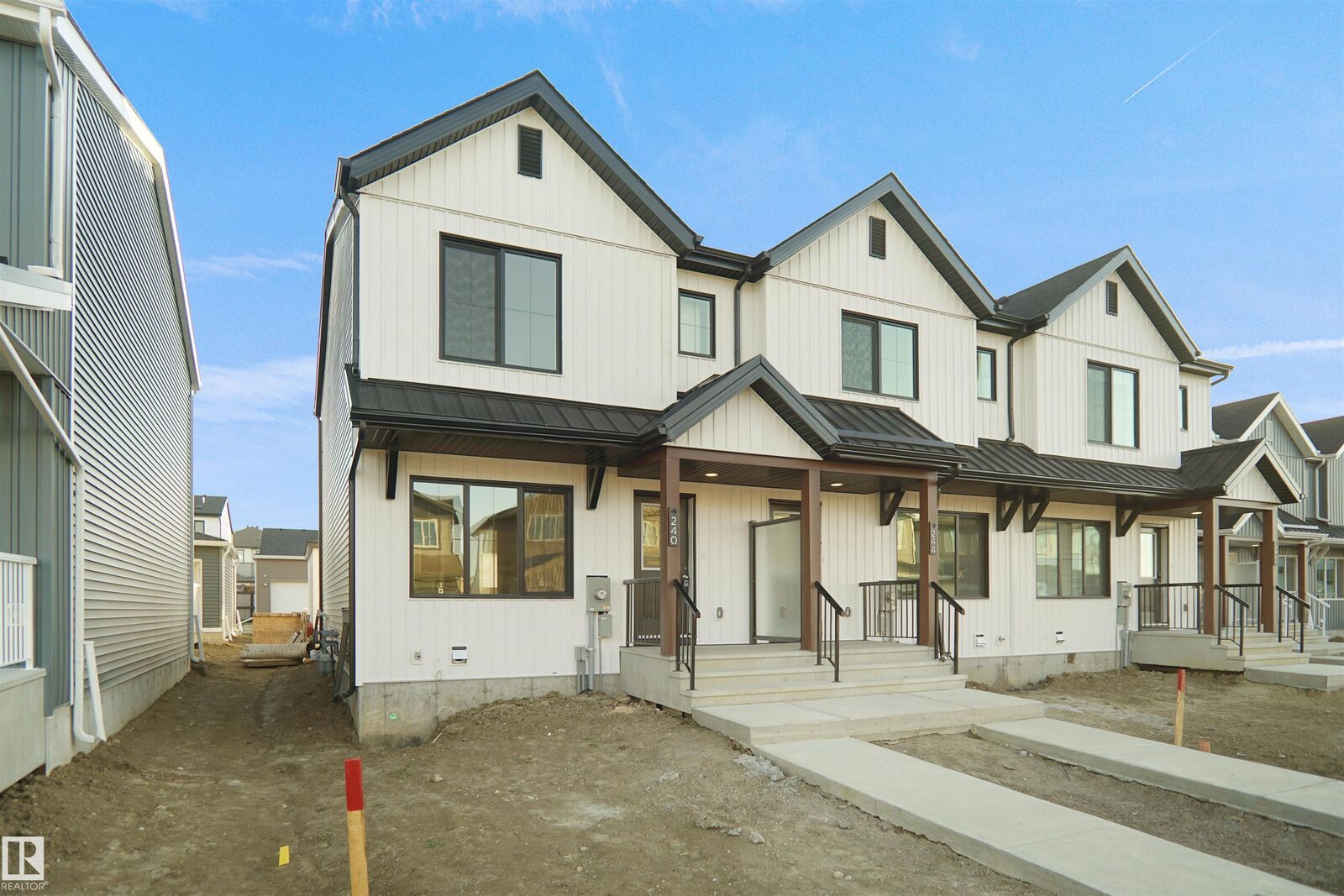 Property Photo:  21016 24 Avenue NW  AB T6M 1P4 