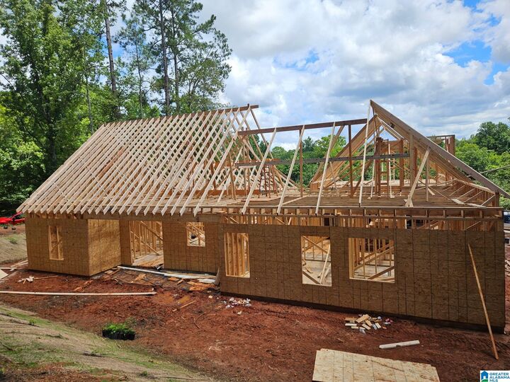 Property Photo: 120 Tallassee Trail AL 36265