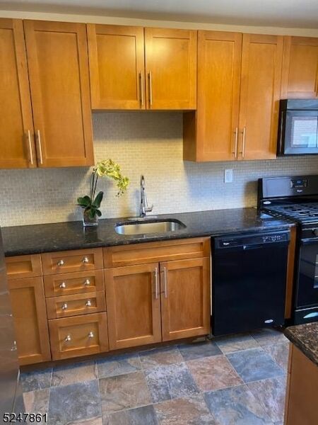 Property Photo:  806 Morris Tpke 5J  NJ 07078 