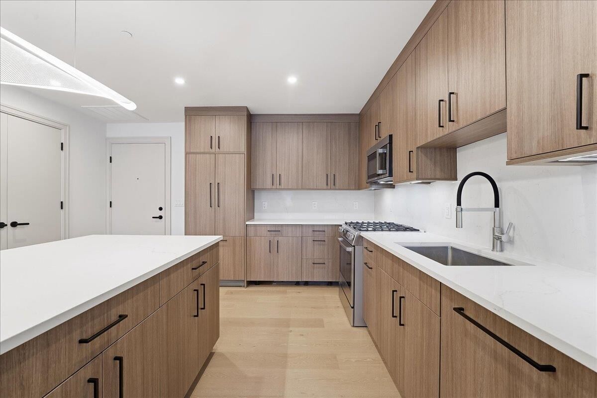 Property Photo:  921 Madison St 308  NJ 07030 