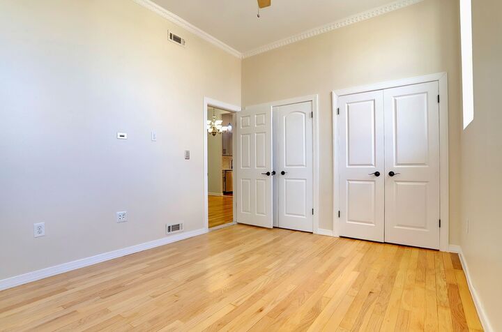 Property Photo:  118 Leonard St 4  NJ 07307 