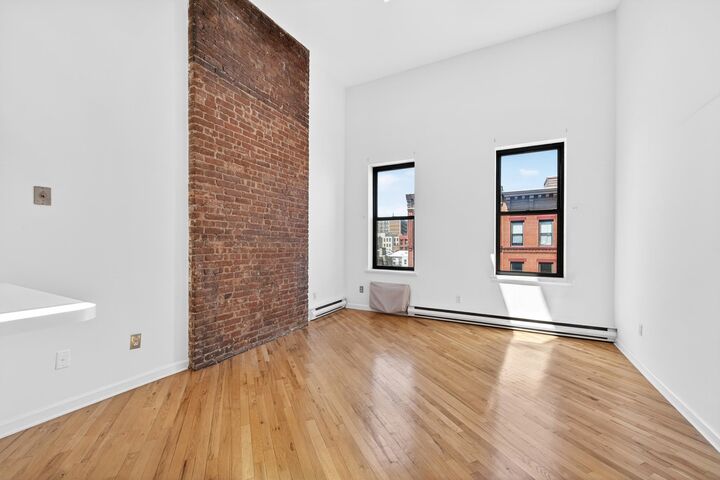 Property Photo:  125 Willow Ave 5S  NJ 07030 