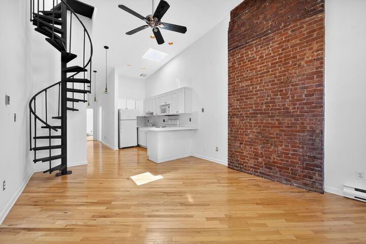 Property Photo:  125 Willow Ave 5S  NJ 07030 