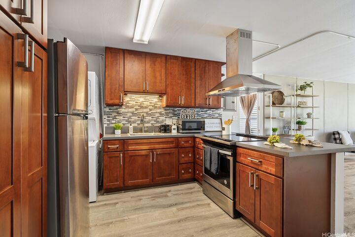 Property Photo:  95-065 Waikalani Drive F401  HI 96789 