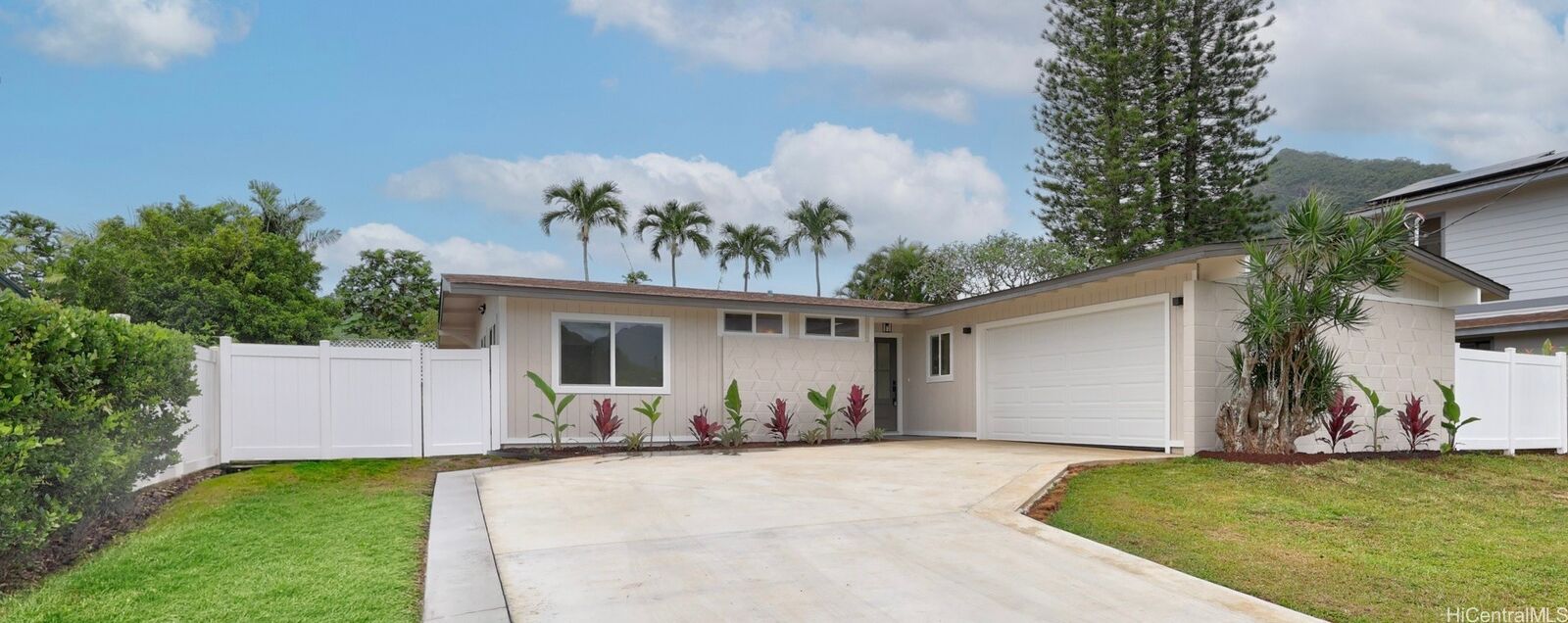 Property Photo: 1519 Uluhaku Place HI 96734