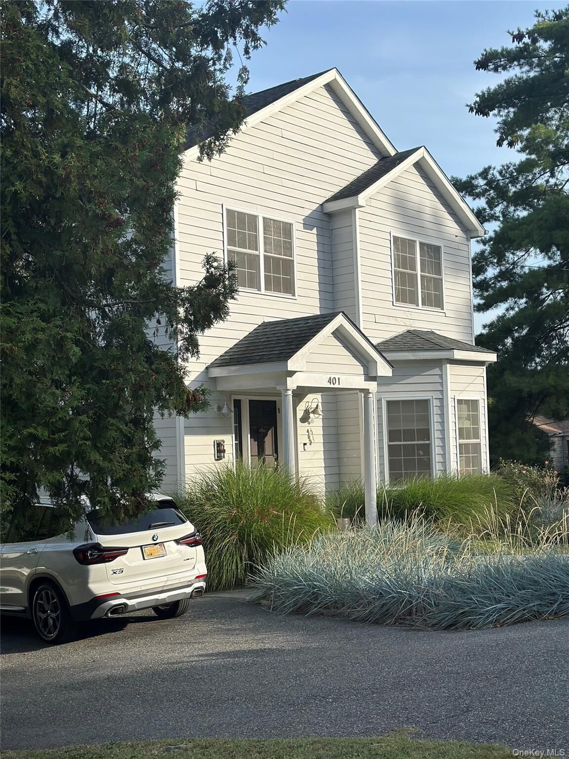 Property Photo:  401 Centre Avenue  NY 10960 