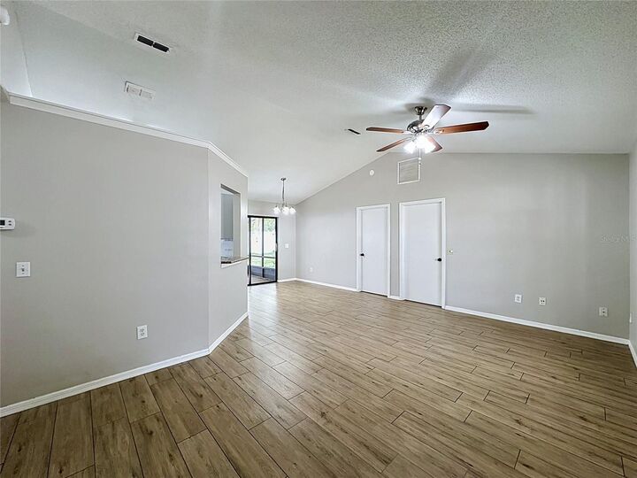 Property Photo:  1341 Heather Glen Drive  FL 32724 