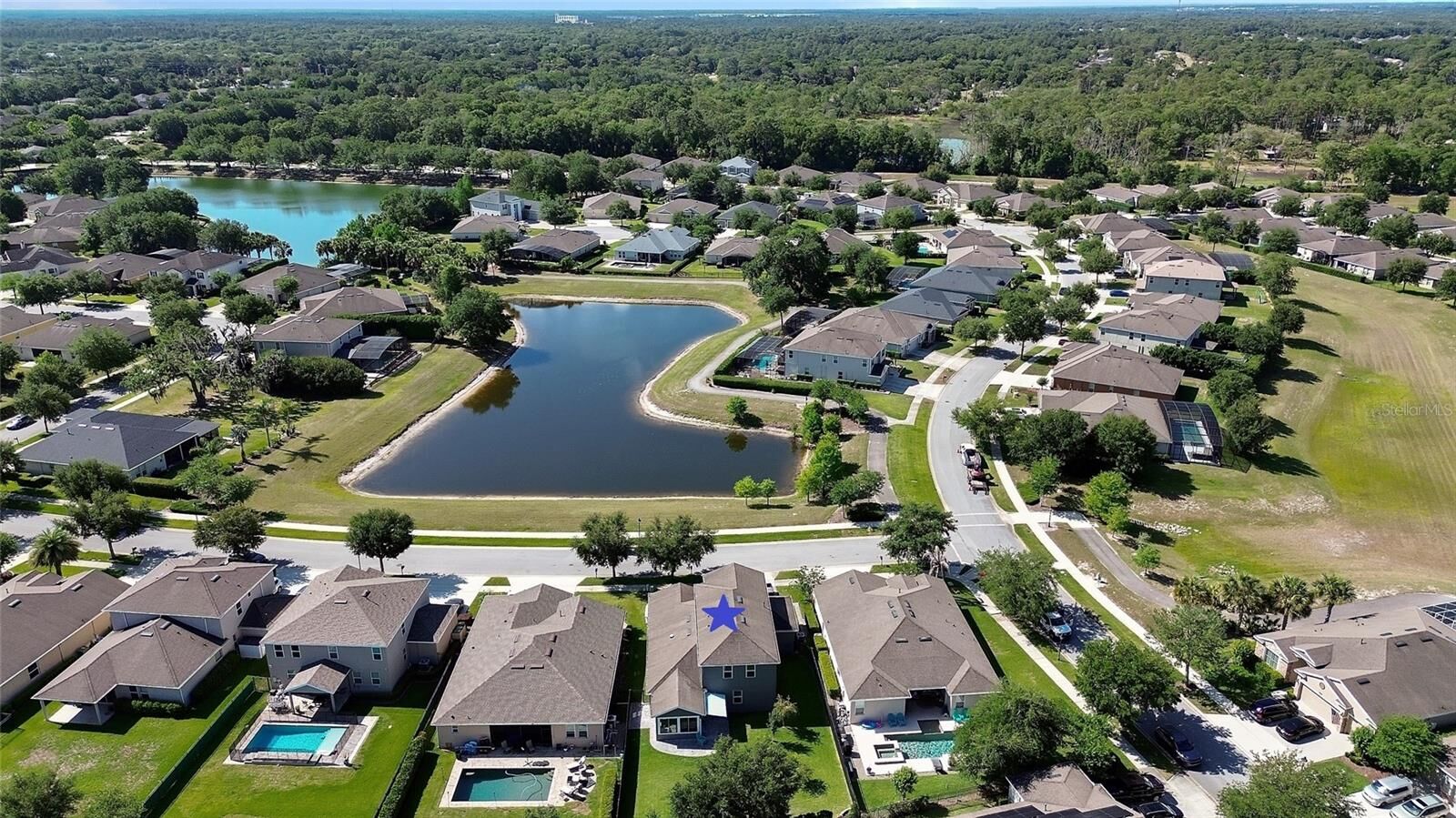 Property Photo: 337 Orchard Hill Street FL 32724