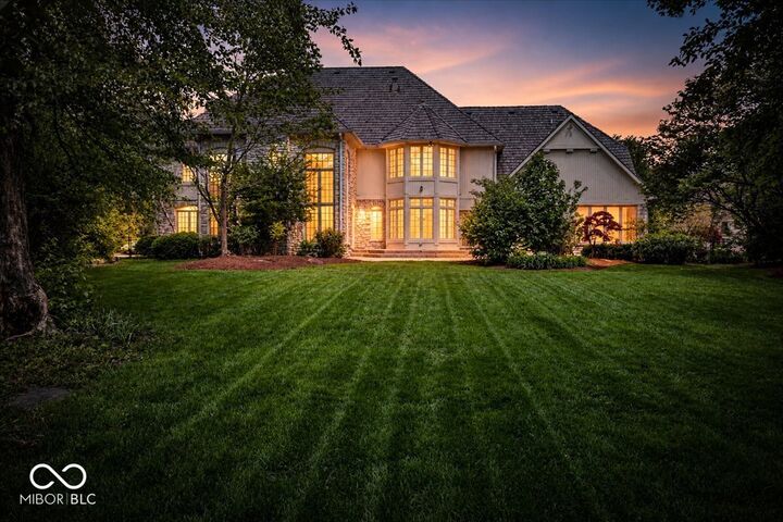 Property Photo: 5049 Deer Ridge Drive S IN 46033