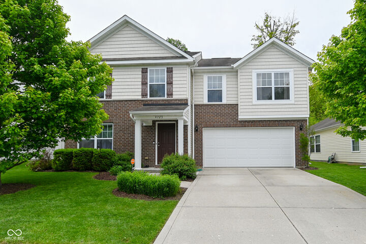 Property Photo: 4725 Ladywood Cliffs Court IN 46226