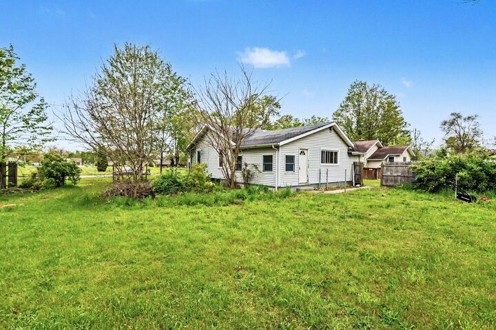 Property Photo:  949 S 13th Street  MI 49120 