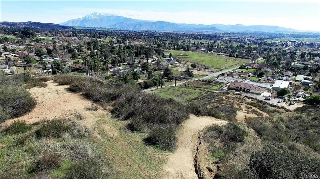 Property Photo:  38850 Pernell  CA 92223 
