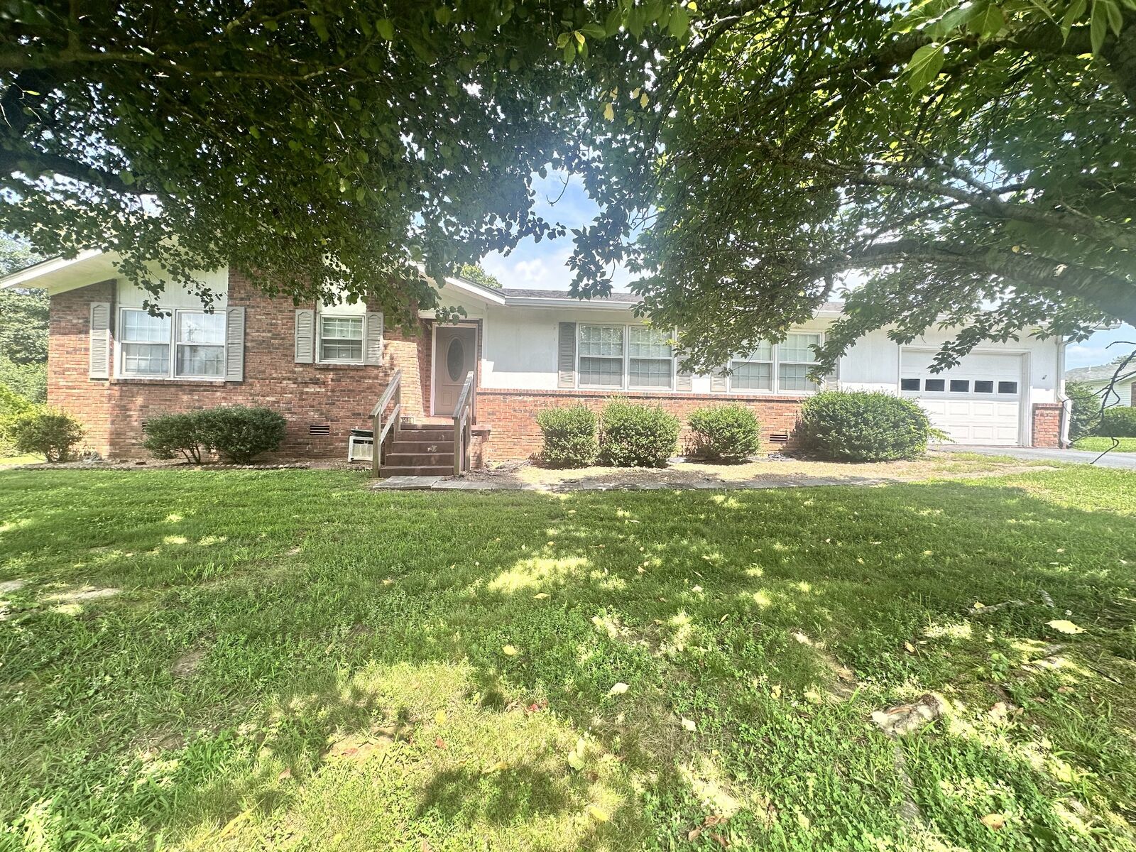 Property Photo:  1580 Branch Drive  TN 38464 