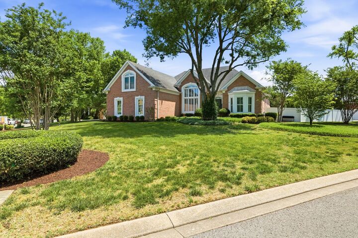 Property Photo: 2102 Stillwell Ct TN 37130