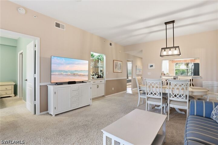 Property Photo:  9200 Highland Woods Boulevard 1204  FL 34135 