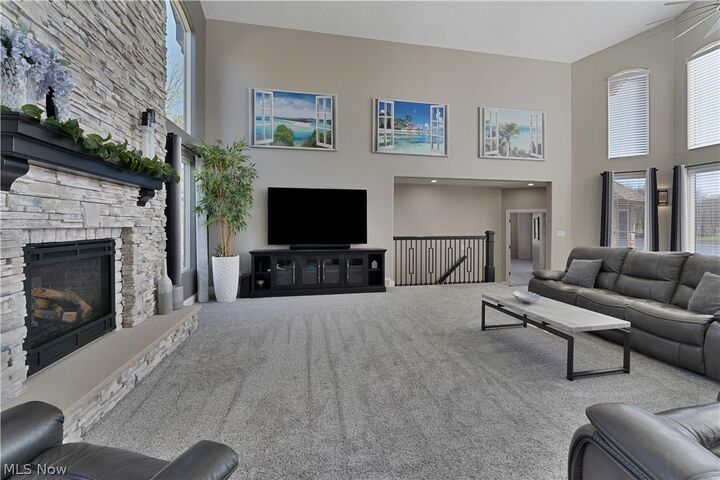 Property Photo:  2900 Whispering Pines Drive  OH 44406 