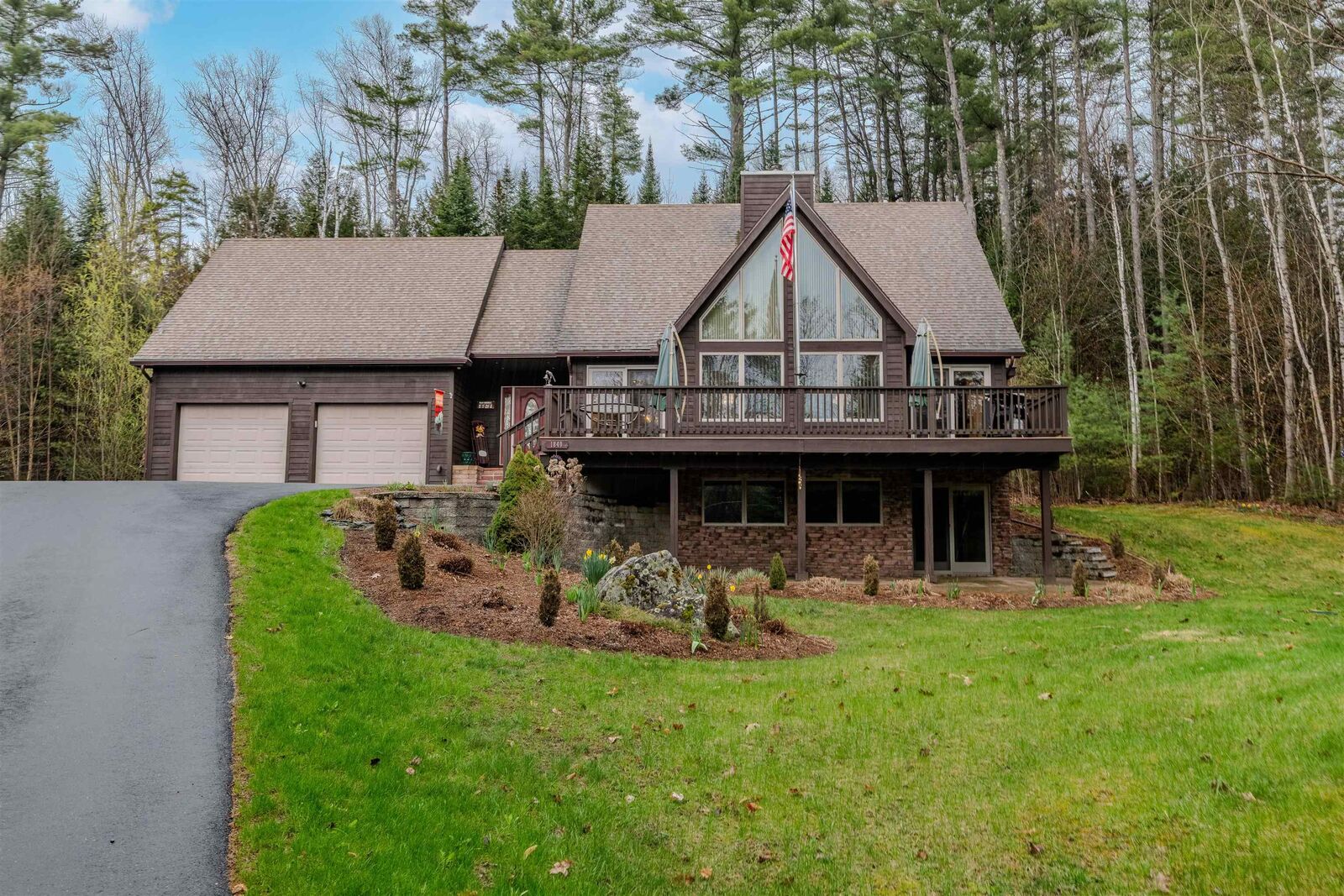 Property Photo:  1840 French Pond Road  NH 03785 