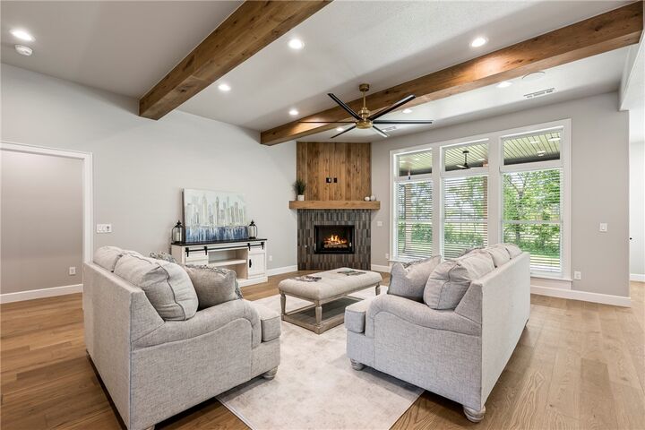 Property Photo: 6500 SW Dawning Path Street AR 72713
