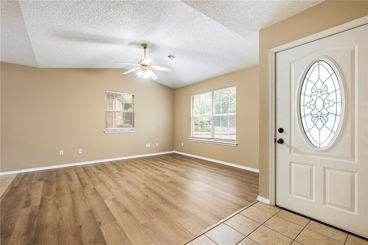 Property Photo:  12 Marisco Lane  AR 72715 